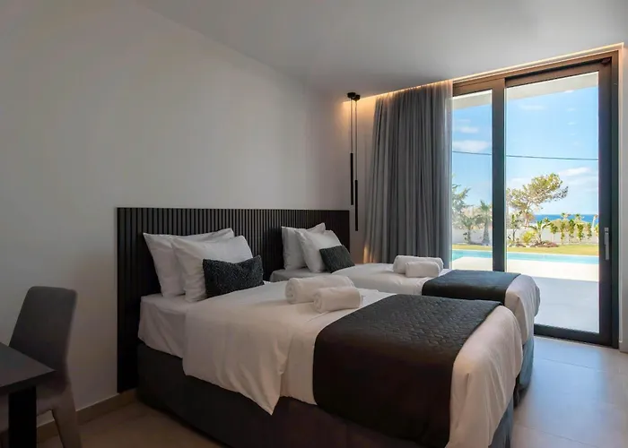 Aethra Villas By Checkin